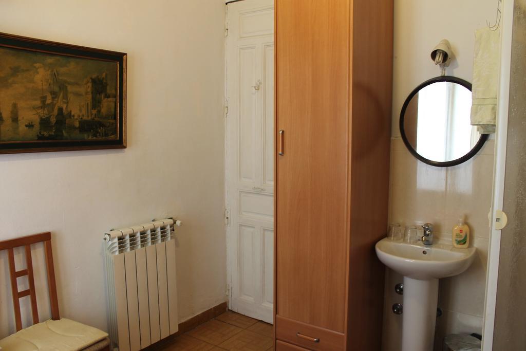Hostal Graciela Madri Quarto foto